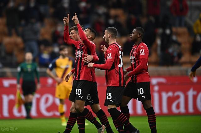 开云体育在线-里昂完胜AC米兰，伊布关键制胜  第2张